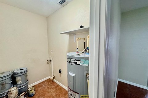 House in Tampa, Florida 3 bedrooms, 111.48 sq.m. № 1880805 - photo 22