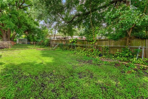 House in Tampa, Florida 3 bedrooms, 111.48 sq.m. № 1880805 - photo 20