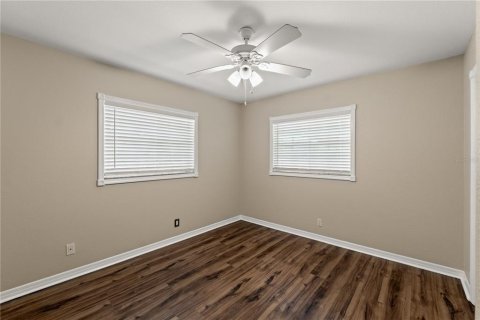 House in Tampa, Florida 3 bedrooms, 111.48 sq.m. № 1880805 - photo 16