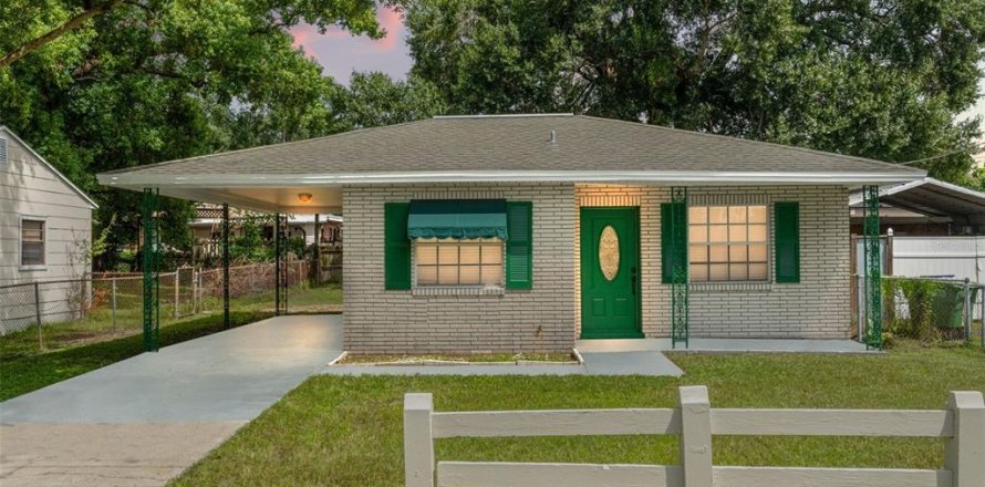 Casa en Tampa, Florida 3 dormitorios, 111.48 m2 № 1880805
