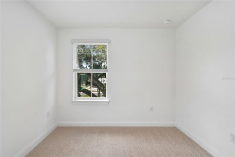 Townhouse in Oviedo, Florida 4 bedrooms, 188.13 sq.m. № 2092888 - photo 27