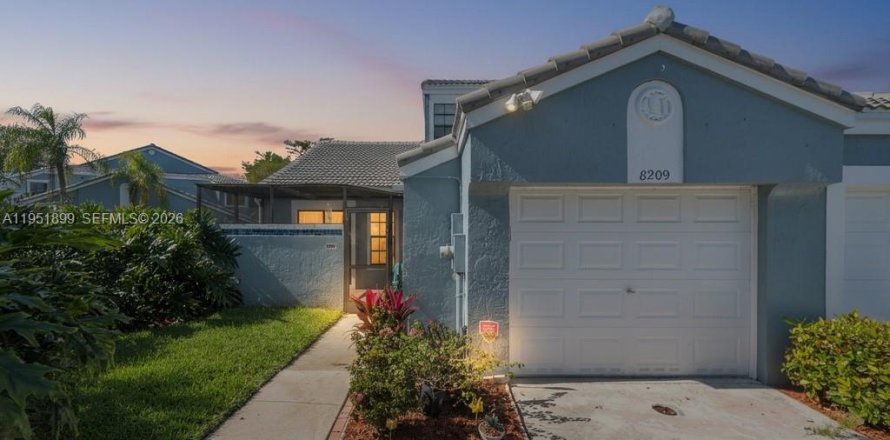 Таунхаус в Тамарак, Флорида 3 спальни, 167.87м2 № 2007572