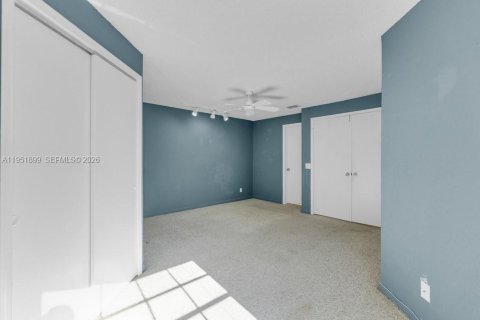 Купить таунхаус в Тамарак, Флорида 3 спальни, 167.87м2, № 2007572 - фото 29