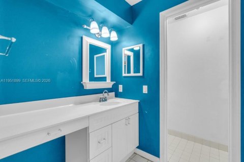 Купить таунхаус в Тамарак, Флорида 3 спальни, 167.87м2, № 2007572 - фото 25