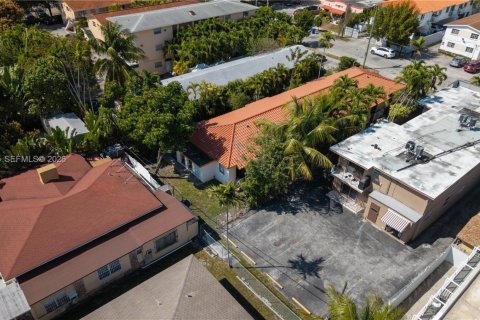 Immobilier commercial à vendre à Miami, Floride № 2080210 - photo 11