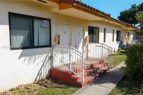 Immobilier commercial à vendre à Miami, Floride № 2080210 - photo 21