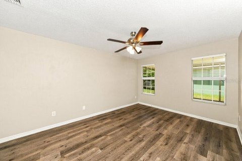 Villa ou maison à louer à Winter Springs, Floride: 3 chambres, 136.38 m2 № 2434890 - photo 11