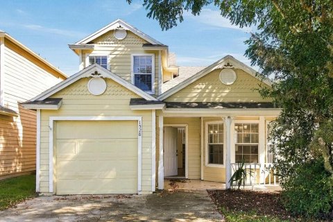 Villa ou maison à Winter Springs, Floride 3 chambres, 136.38 m2 № 2434890