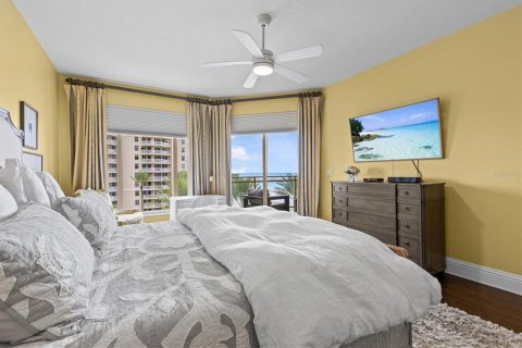 Condo in Clearwater, Florida, 2 bedrooms  № 2398318 - photo 8