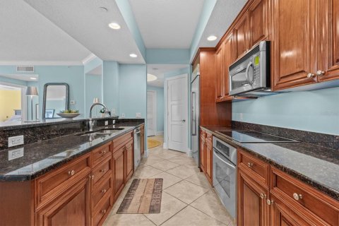 Condo in Clearwater, Florida, 2 bedrooms  № 2398318 - photo 29