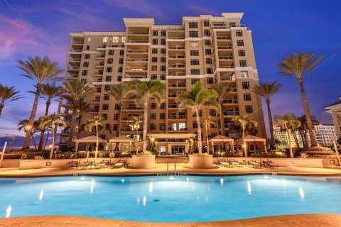 Condo in Clearwater, Florida, 2 bedrooms  № 2398318