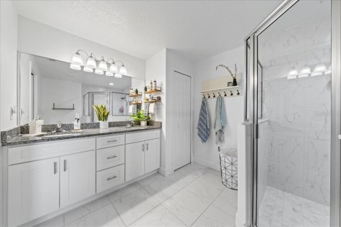 Townhouse in Melbourne, Florida 3 bedrooms, 180.69 sq.m. № 1724267 - photo 14