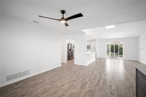 Casa en venta en Ormond Beach, Florida, 3 dormitorios, 138.98 m2 № 1510832 - foto 11