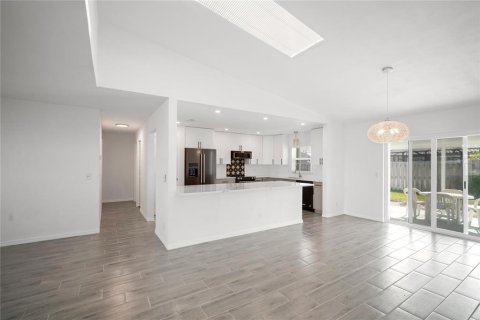 Casa en venta en Ormond Beach, Florida, 3 dormitorios, 138.98 m2 № 1510832 - foto 10