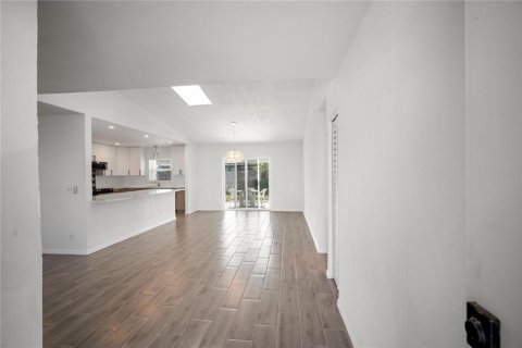 Casa en venta en Ormond Beach, Florida, 3 dormitorios, 138.98 m2 № 1510832 - foto 4