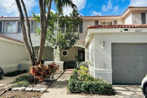 Townhouse in Riviera Beach, Florida 4 bedrooms, 145.95 sq.m. № 2177148 - photo 7