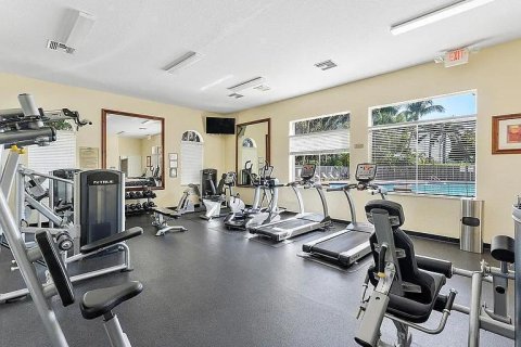 Townhouse in Riviera Beach, Florida 4 bedrooms, 145.95 sq.m. № 2177148 - photo 26