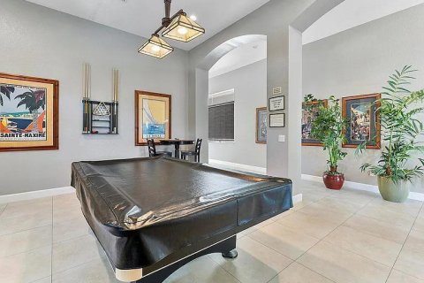Townhouse in Riviera Beach, Florida 4 bedrooms, 145.95 sq.m. № 2177148 - photo 27