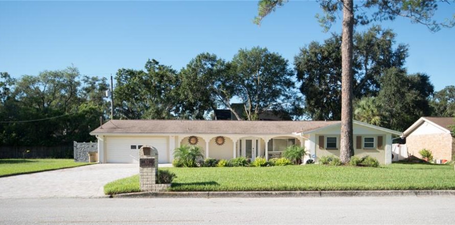 Casa en Temple Terrace, Florida 4 dormitorios, 180.6 m2 № 1847961