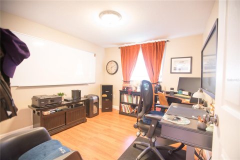 Casa en venta en Temple Terrace, Florida, 4 dormitorios, 180.6 m2 № 1847961 - foto 30