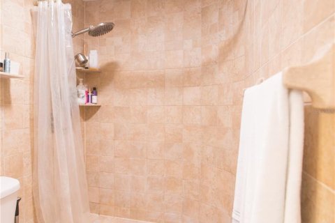 Casa en venta en Temple Terrace, Florida, 4 dormitorios, 180.6 m2 № 1847961 - foto 28