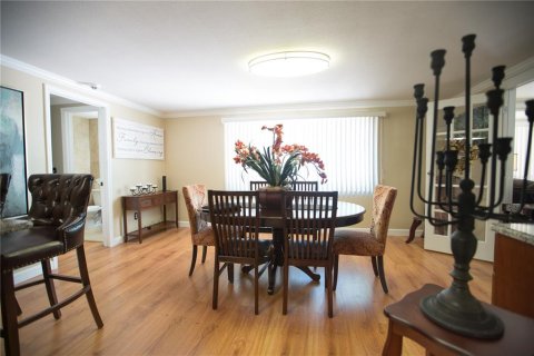 Casa en venta en Temple Terrace, Florida, 4 dormitorios, 180.6 m2 № 1847961 - foto 10