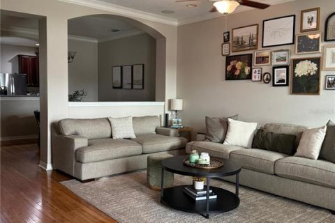 Townhouse in Tampa, Florida 3 bedrooms, 169.08 sq.m. № 2237638 - photo 5