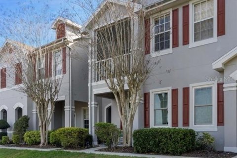 Townhouse in Tampa, Florida 3 bedrooms, 169.08 sq.m. № 2237638 - photo 2
