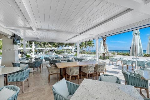 Condominio en alquiler en Sunny Isles Beach, Florida, 2 dormitorios, 208.57 m2 № 1861651 - foto 28