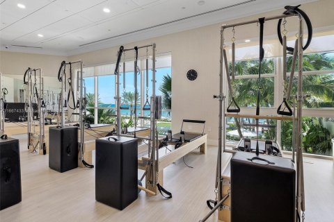 Condominio en alquiler en Sunny Isles Beach, Florida, 2 dormitorios, 208.57 m2 № 1861651 - foto 25