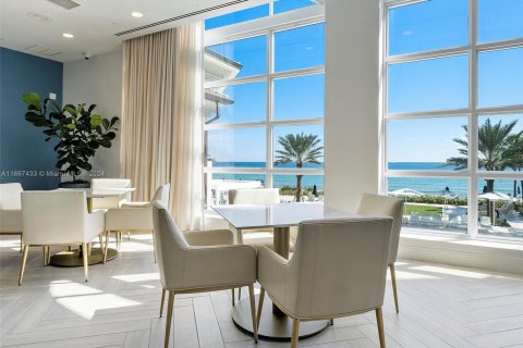Condominio en alquiler en Sunny Isles Beach, Florida, 2 dormitorios, 208.57 m2 № 1861651 - foto 22