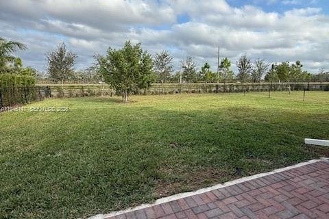 House in Ave Maria, Florida 4 bedrooms № 2002457 - photo 7