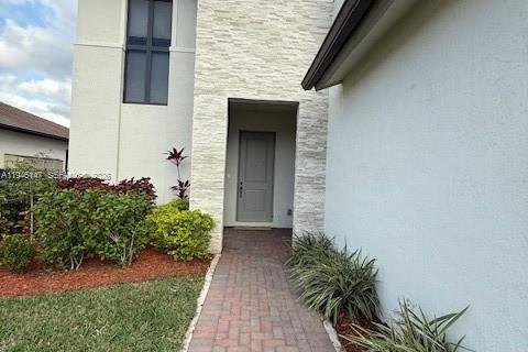 House in Ave Maria, Florida 4 bedrooms № 2002457 - photo 3