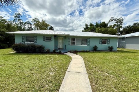 House in DeLand, Florida 2 bedrooms, 111.3 sq.m. № 1914069 - photo 3