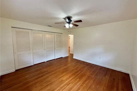 House in DeLand, Florida 2 bedrooms, 111.3 sq.m. № 1914069 - photo 25