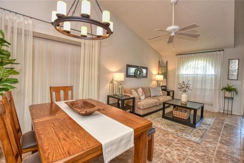 Casa en alquiler en Lakeland, Florida, 2 dormitorios, 102.19 m2 № 1917945 - foto 9