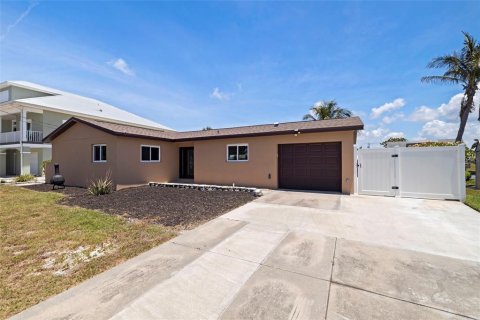 Villa ou maison à vendre à Palmetto, Floride: 2 chambres, 141.12 m2 № 2149586 - photo 7