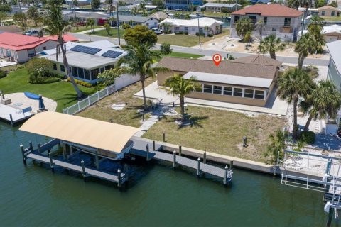 Villa ou maison à vendre à Palmetto, Floride: 2 chambres, 141.12 m2 № 2149586 - photo 5
