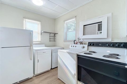 Apartment in Winter Park, Florida 1 bedroom, 46.64 sq.m. № 1918497 - photo 14