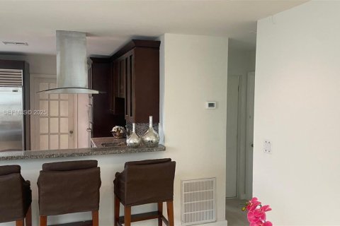 Casa en venta en Hollywood, Florida, 3 dormitorios, 164.44 m2 № 2039767 - foto 6