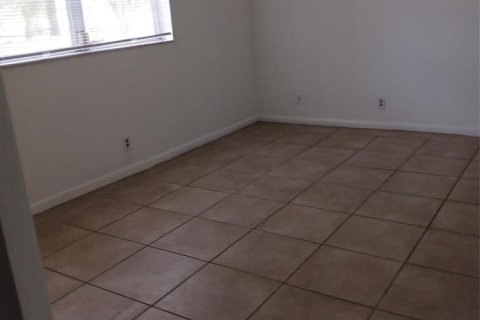Condo à Margate, Floride, 2 chambres  № 2088290