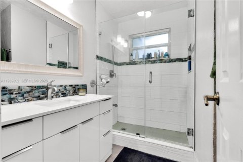 Casa en venta en Miramar, Florida, 2 dormitorios, 91.79 m2 № 2057692 - foto 12