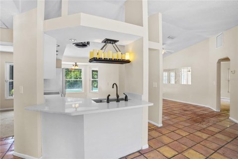 House in Deltona, Florida 3 bedrooms, 130.16 sq.m. № 2219580 - photo 14
