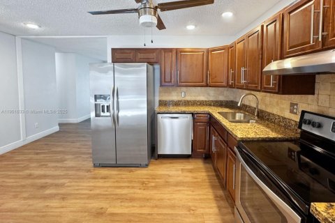 Casa en venta en Cooper City, Florida, 2 dormitorios, 94.95 m2 № 1956969 - foto 11