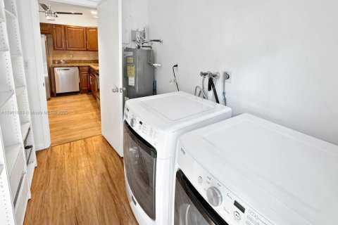 Casa en venta en Cooper City, Florida, 2 dormitorios, 94.95 m2 № 1956969 - foto 21