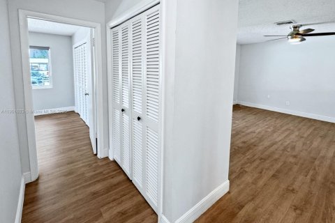 Casa en venta en Cooper City, Florida, 2 dormitorios, 94.95 m2 № 1956969 - foto 14