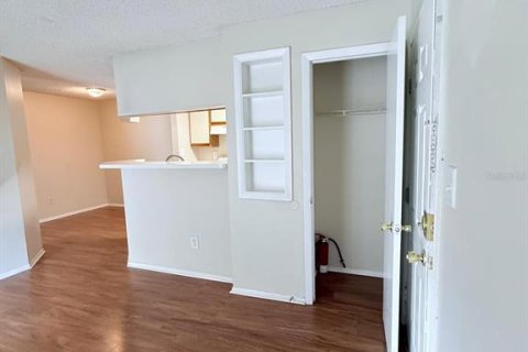 Copropriété à louer à Altamonte Springs, Floride: 1 chambre, 62.62 m2 № 2105065 - photo 5