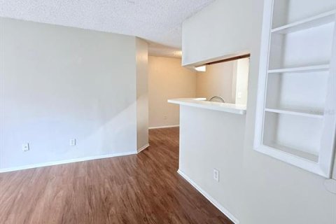 Copropriété à louer à Altamonte Springs, Floride: 1 chambre, 62.62 m2 № 2105065 - photo 4