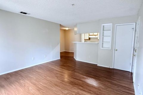 Copropriété à louer à Altamonte Springs, Floride: 1 chambre, 62.62 m2 № 2105065 - photo 6