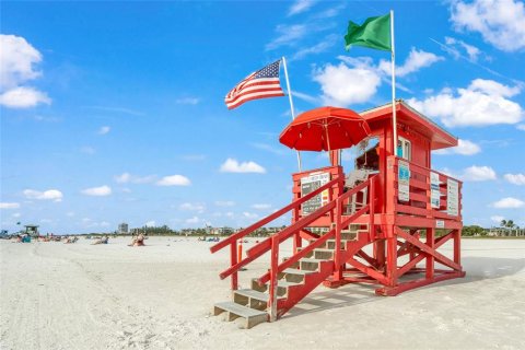Casa en venta en Sarasota, Florida, 5 dormitorios, 422.71 m2 № 2386267 - foto 18